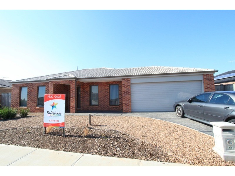 36 Panorama Drive, Melton West VIC 3337