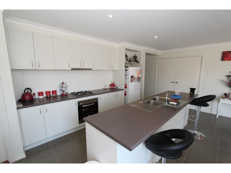 36 Panorama Drive, Melton West VIC 3337