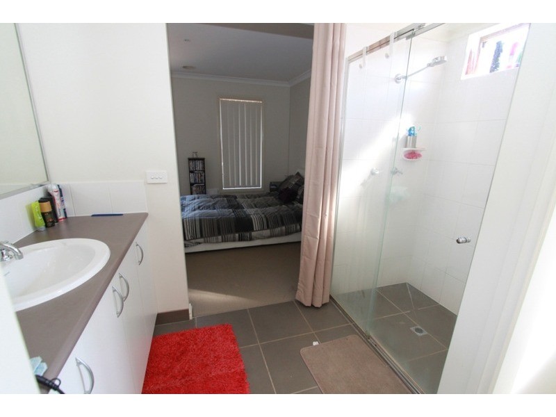 36 Panorama Drive, Melton West VIC 3337