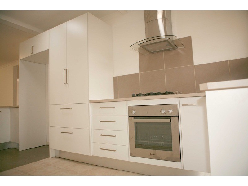 11 Lindsay Place, Melton VIC 3337