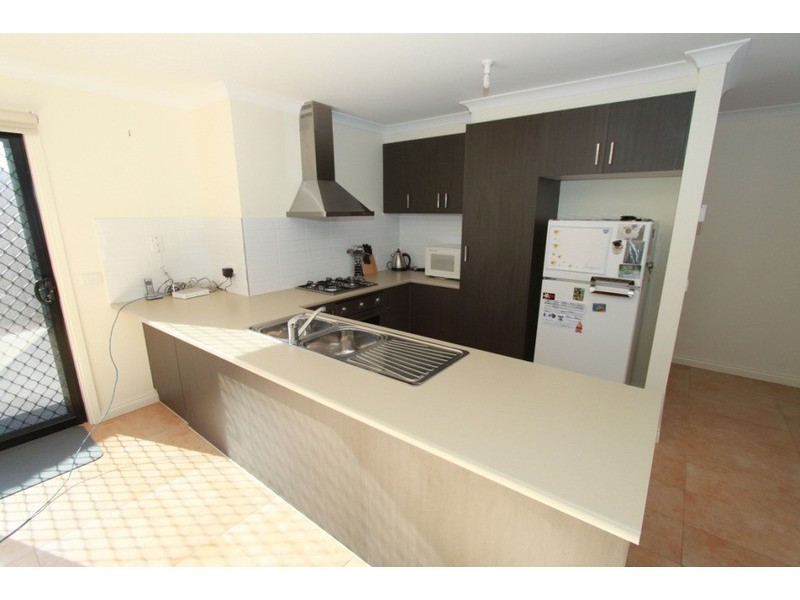 5/32 Black Knight Way, Kurunjang VIC 3337