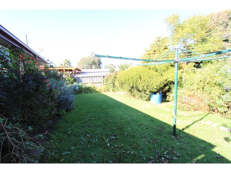 12 Lawson  Road, Melton South VIC 3338