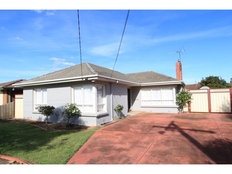 10 Elizabeth Street, Melton South VIC 3338