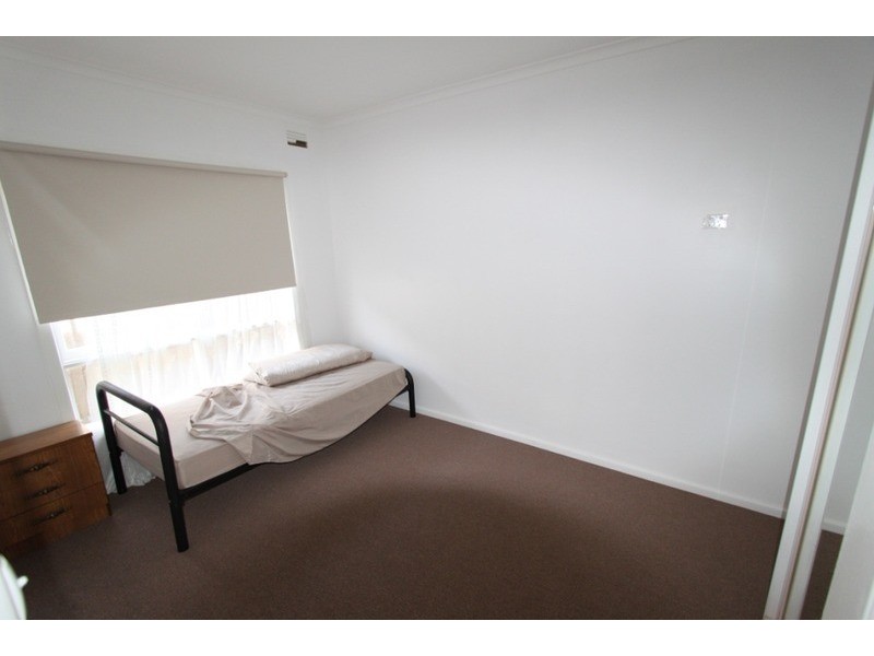 10 Elizabeth Street, Melton South VIC 3338