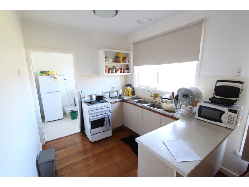 10 Elizabeth Street, Melton South VIC 3338