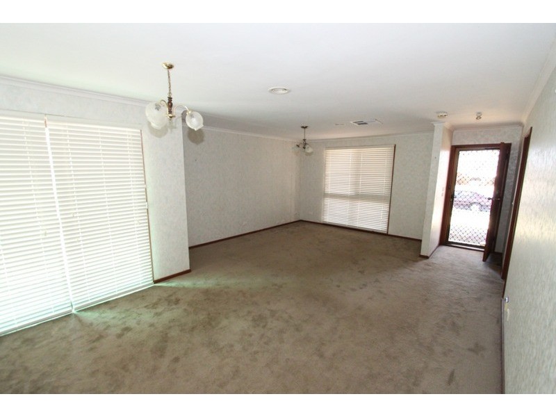 18 Kirkton Drive, Kurunjang VIC 3337