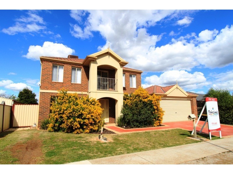 10 Park Lane, Melton West VIC 3337