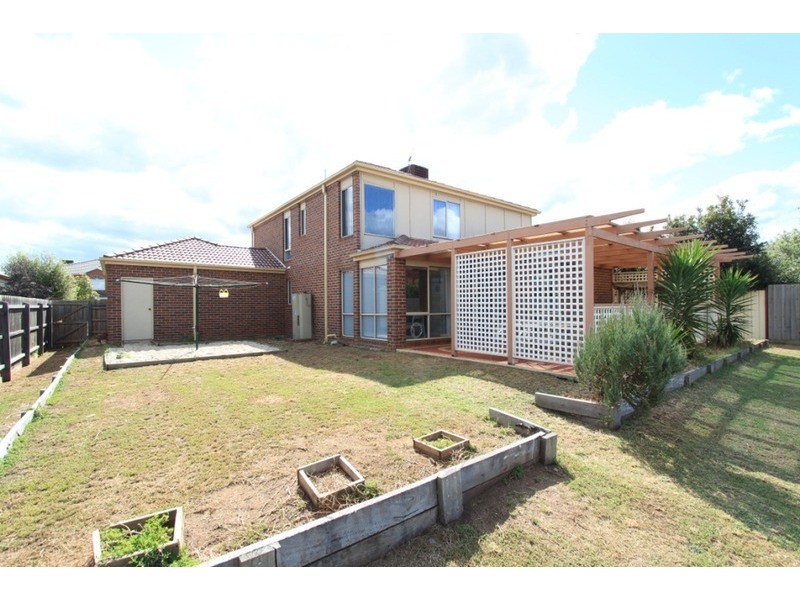 10 Park Lane, Melton West VIC 3337