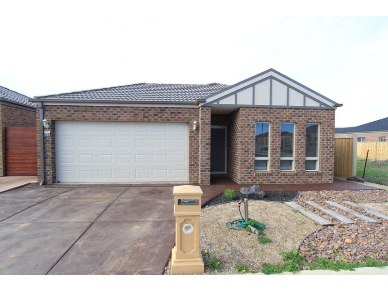 43 Chanticleer Avenue, Melton West VIC 3337