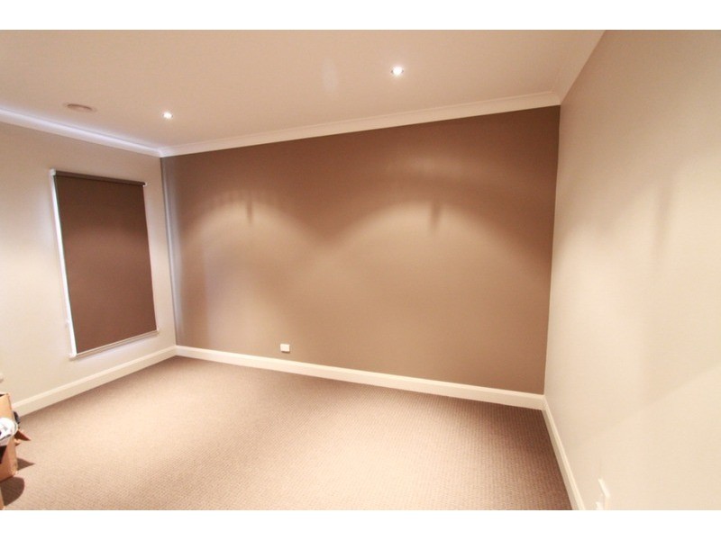 43 Chanticleer Avenue, Melton West VIC 3337