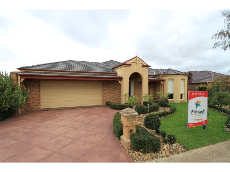 11 Princeton  Avenue, Melton West VIC 3337