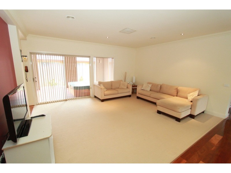 11 Princeton  Avenue, Melton West VIC 3337