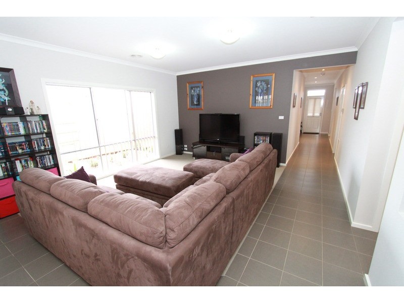 92 Westlake Drive, Melton West VIC 3337