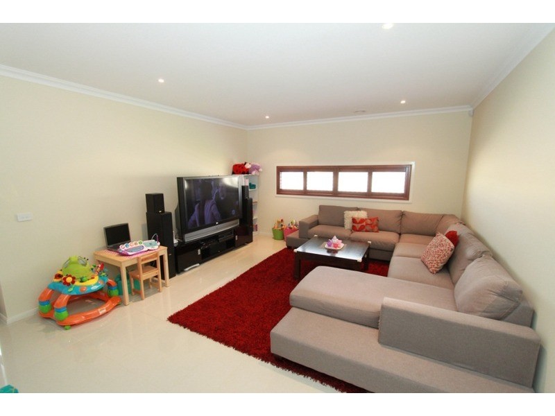 113 Caitlyn  Drive, Melton West VIC 3337