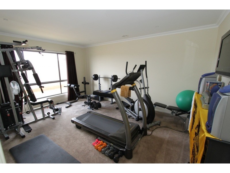 113 Caitlyn  Drive, Melton West VIC 3337