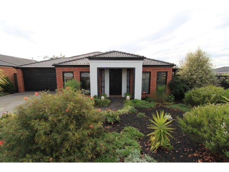 47 Ranfurlie Circuit, Melton West VIC 3337