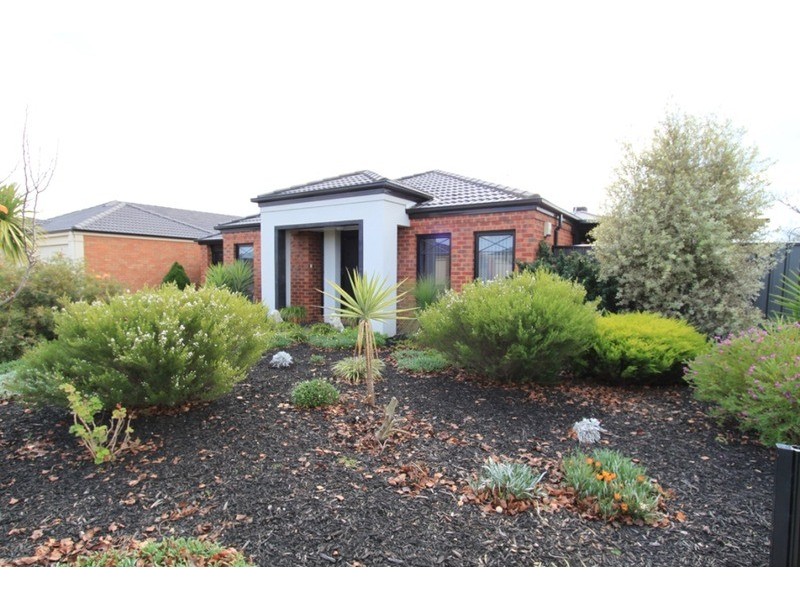 47 Ranfurlie Circuit, Melton West VIC 3337