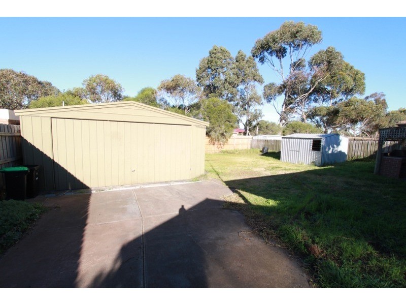 51 Tulloch Avenue, Kurunjang VIC 3337