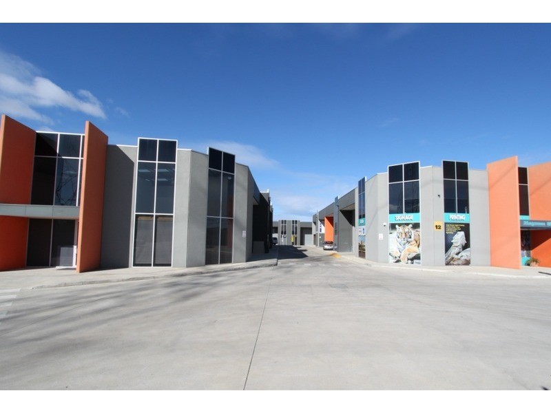 6/27-29 Fuller Road, Deer Park VIC 3023