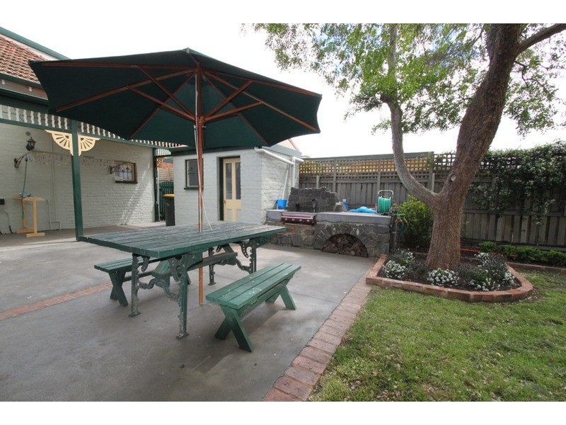 18 Grant Street, Bacchus Marsh VIC 3340