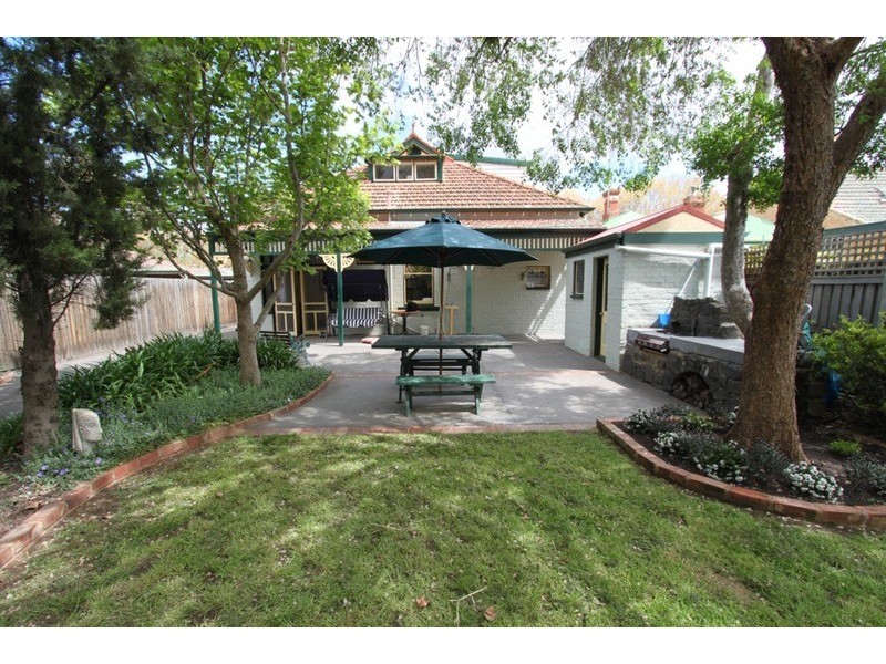 18 Grant Street, Bacchus Marsh VIC 3340