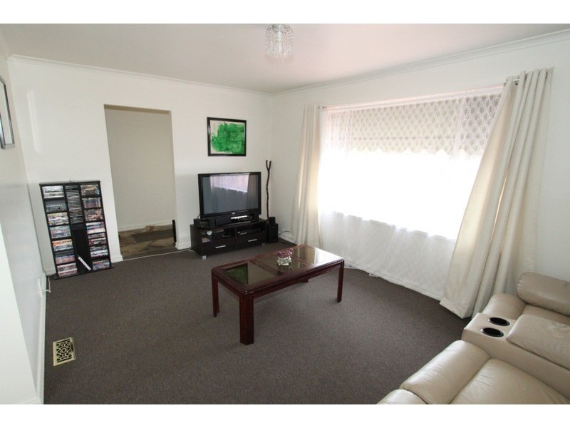 12 Milverton Street, Melton VIC 3337