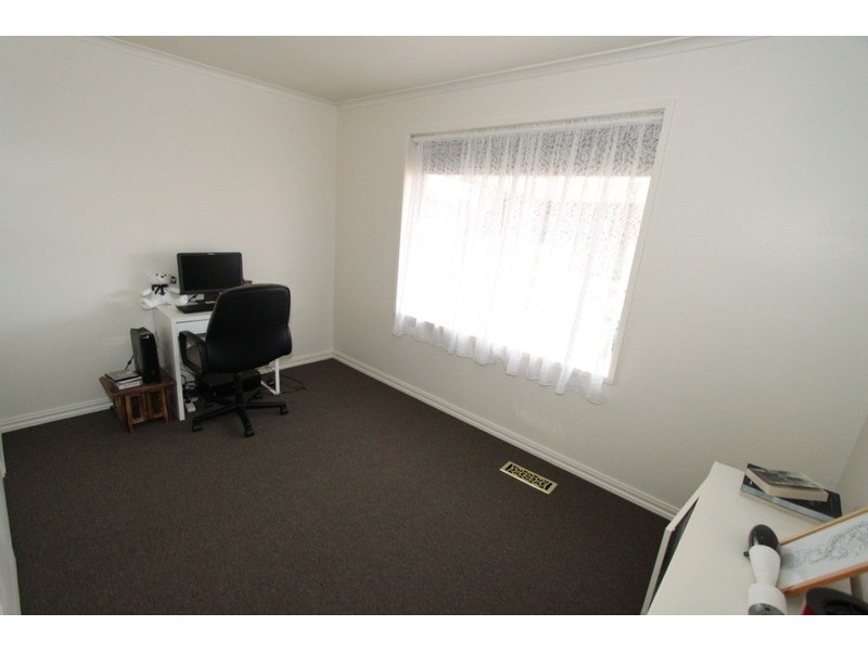 12 Milverton Street, Melton VIC 3337