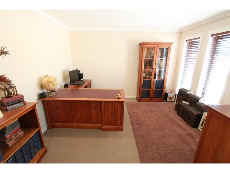 196 Botanica Springs Boulevard, Brookfield VIC 3338