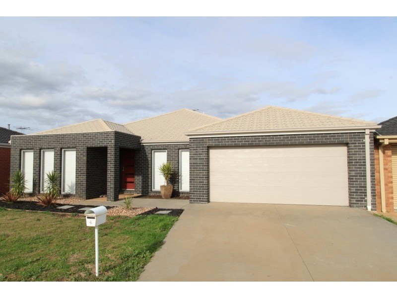 4 Wodalla  Street, Kurunjang VIC 3337