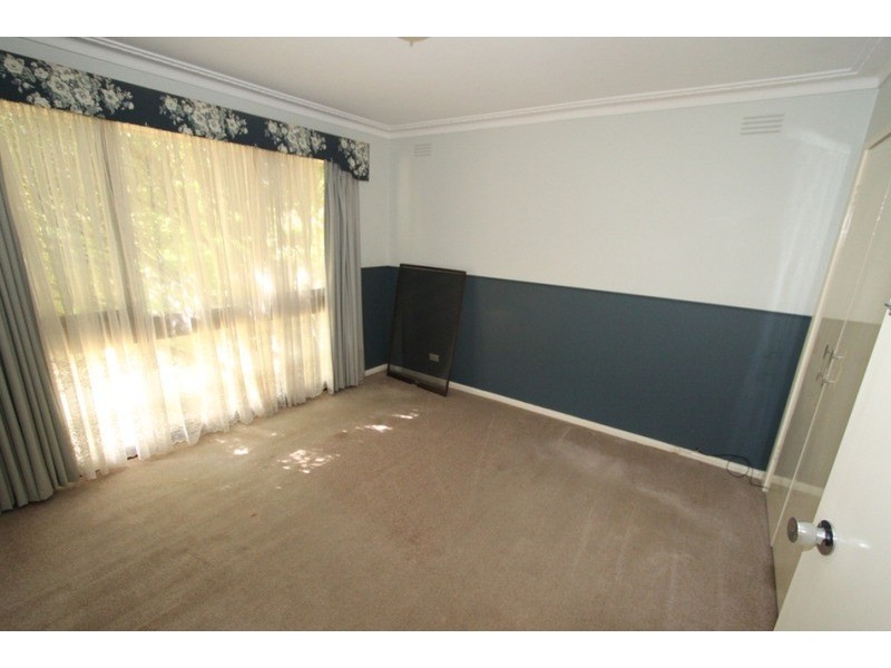 9 Raleighs Road, Melton VIC 3337