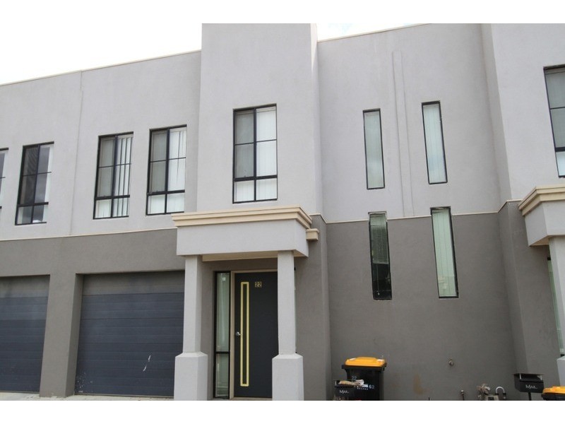 23/62 Andrew Street, Melton South VIC 3338