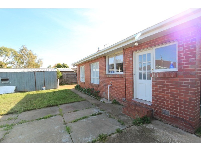 10 Elizabeth Street, Melton South VIC 3338