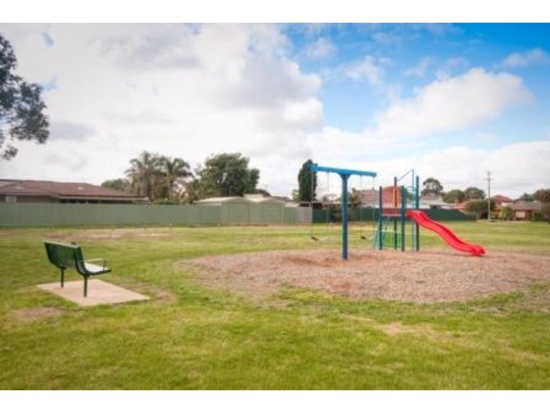 10 Elizabeth Street, Melton South VIC 3338