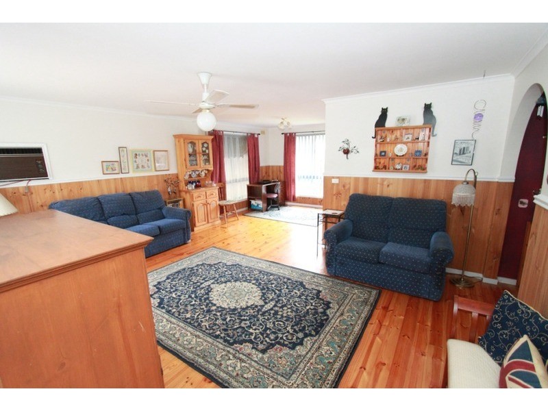 4 Kirkton  Drive, Kurunjang VIC 3337