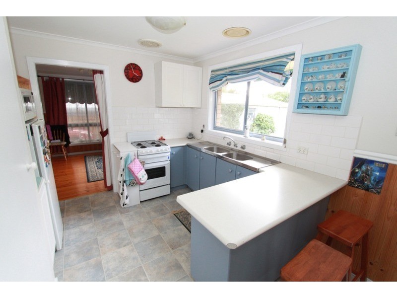 4 Kirkton  Drive, Kurunjang VIC 3337