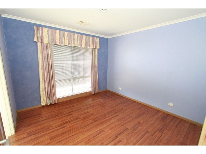 3 Pulford Court, Melton West VIC 3337