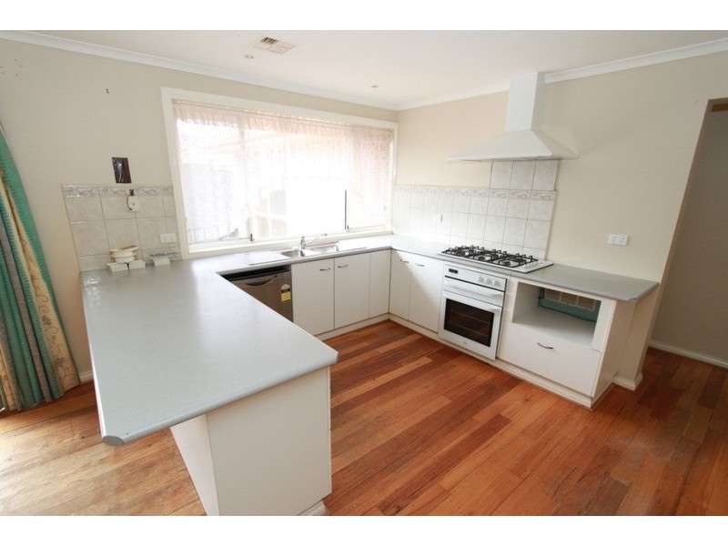 3 Pulford Court, Melton West VIC 3337