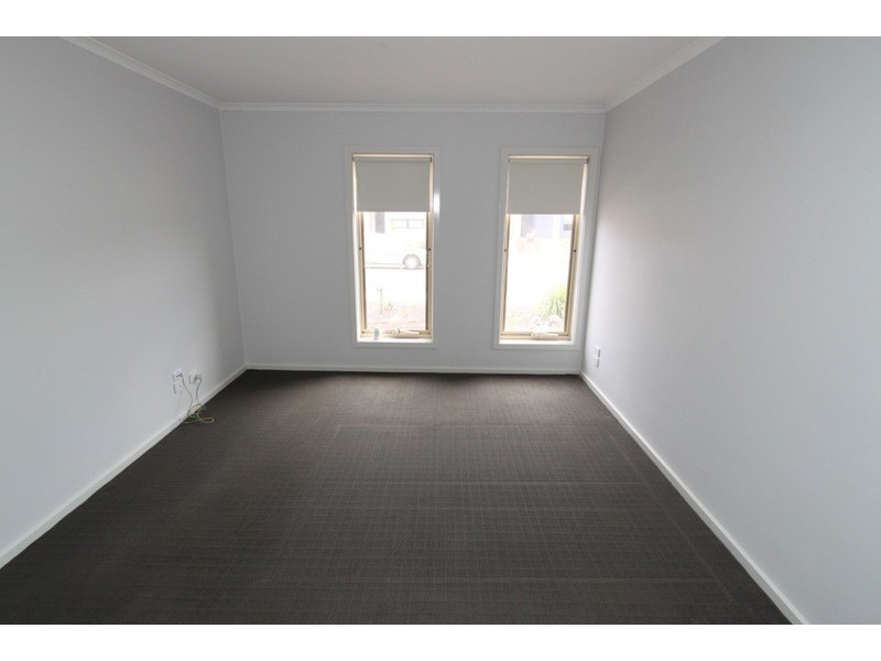 16 Colonus Street, Kurunjang VIC 3337