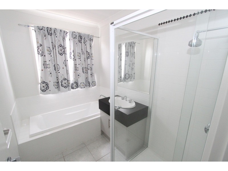 6 Beauview Court, Kurunjang VIC 3337