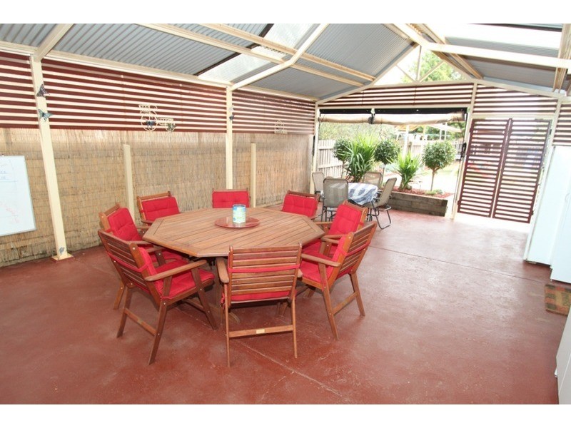 7 Rees  Road, Melton South VIC 3338