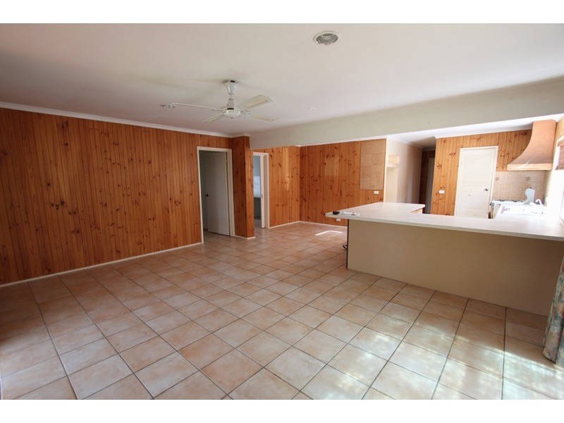 12 Emil Court, Melton VIC 3337