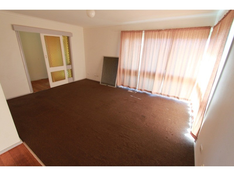 30 Riddle Drive, Melton VIC 3337
