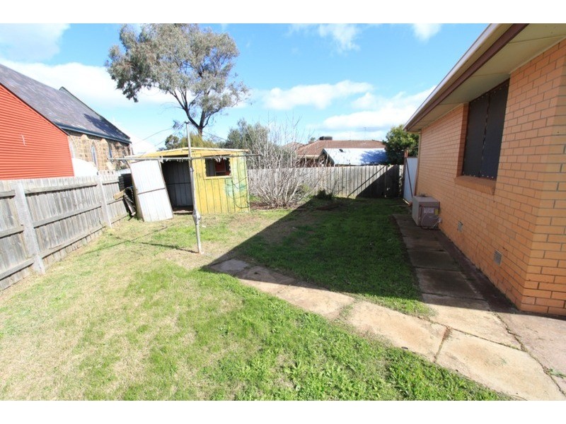 30 Riddle Drive, Melton VIC 3337