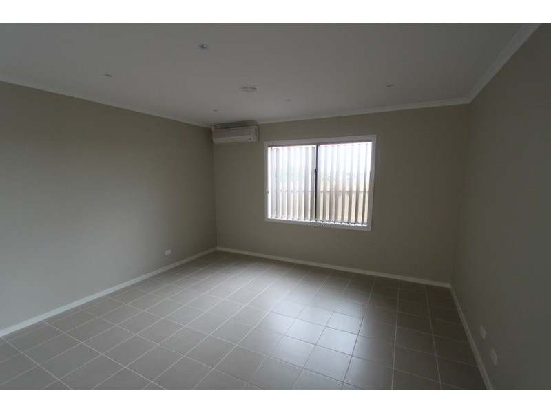 26 Peterpan Crescent, Melton VIC 3337