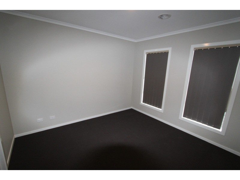 26 Peterpan Crescent, Melton VIC 3337