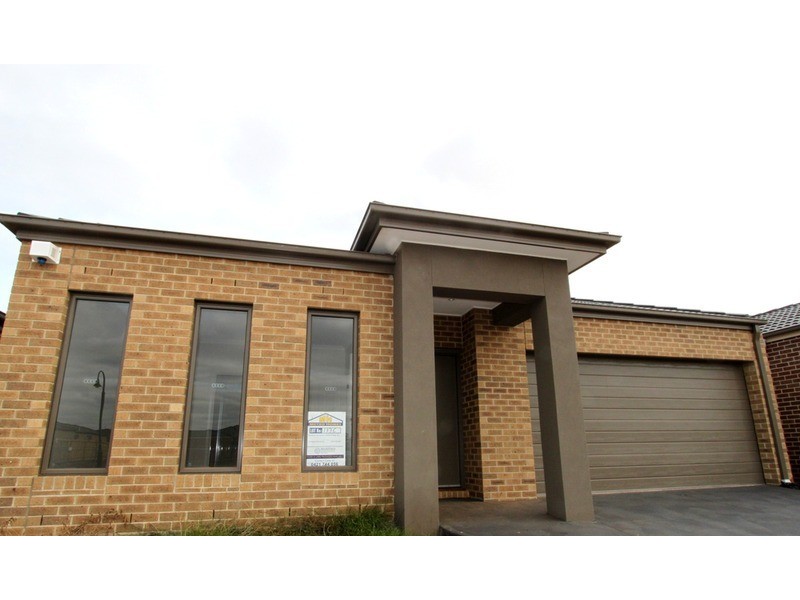 152 Botanica Springs Boulevard, Brookfield VIC 3338
