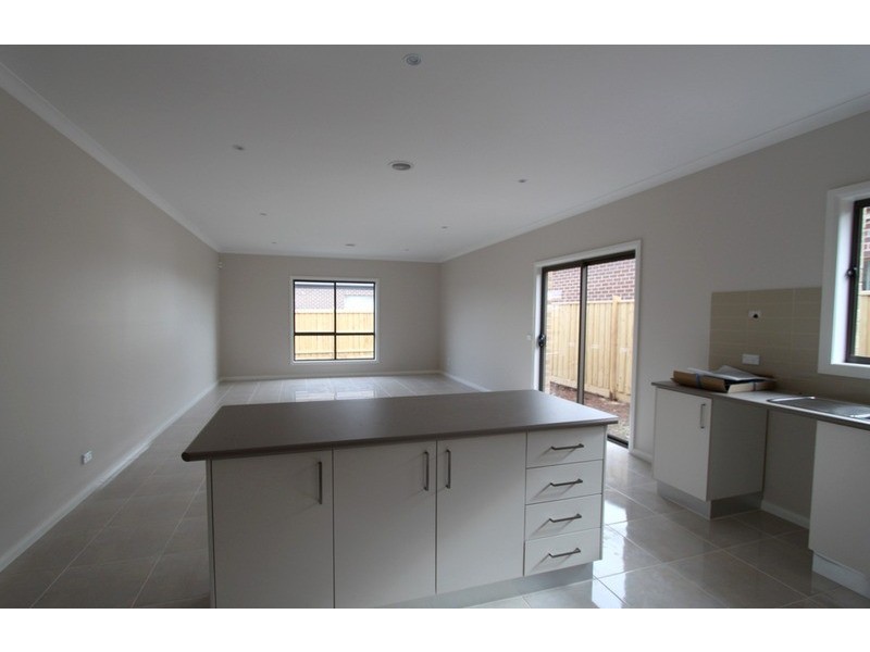 152 Botanica Springs Boulevard, Brookfield VIC 3338