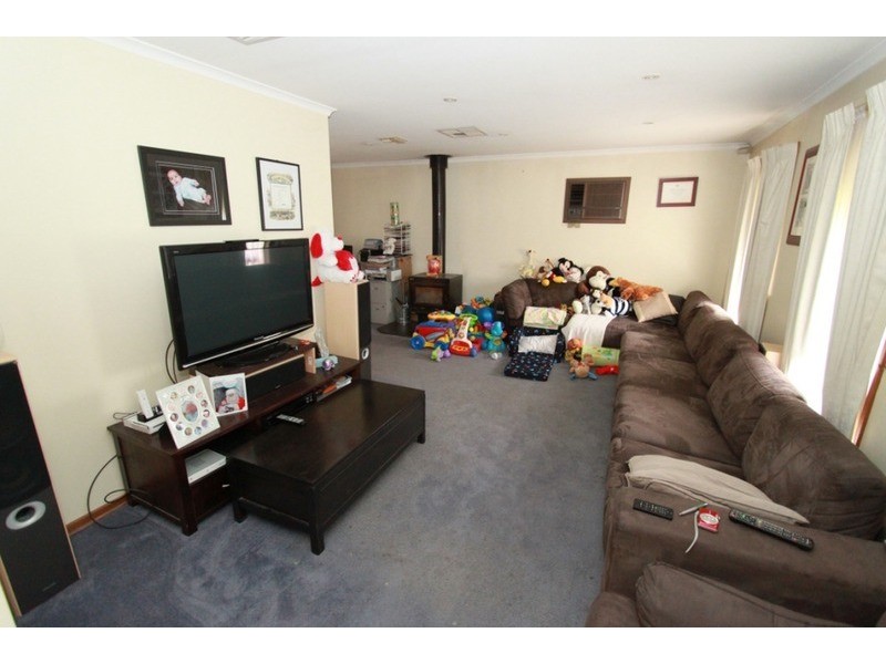 1 Corriedale Road, Melton West VIC 3337