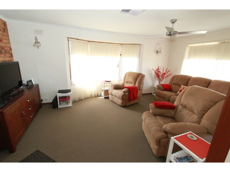 21  Argyll  Circuit, Melton West VIC 3337