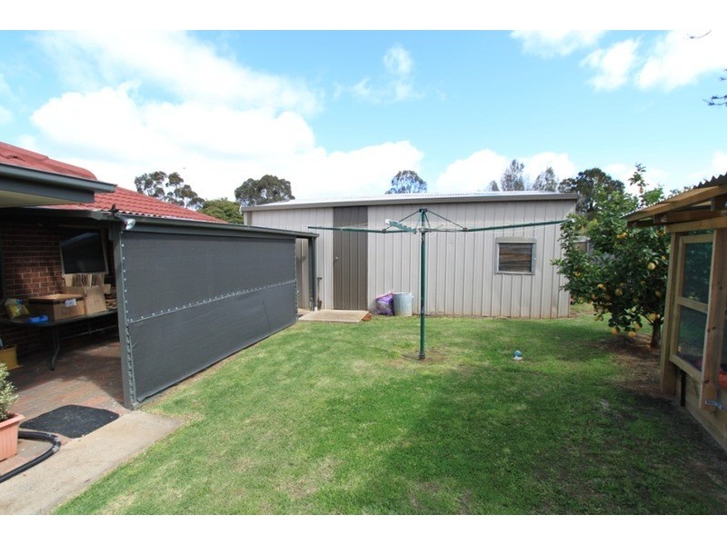 21  Argyll  Circuit, Melton West VIC 3337